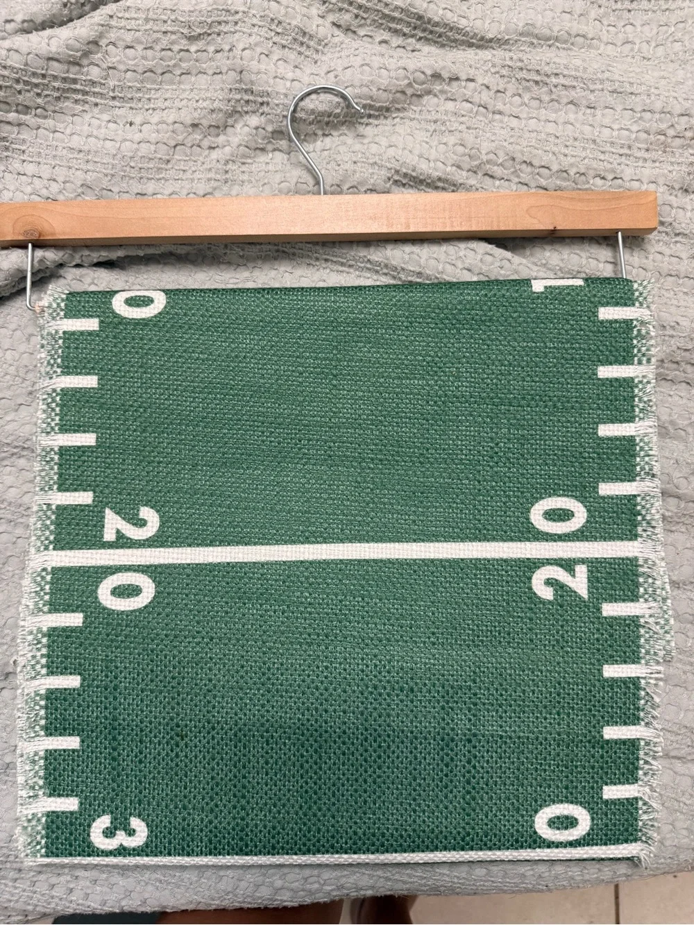 Target sporty woven